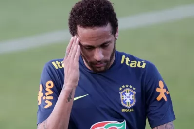 Neymar enfrenta una denuncia por una presunta violación en París