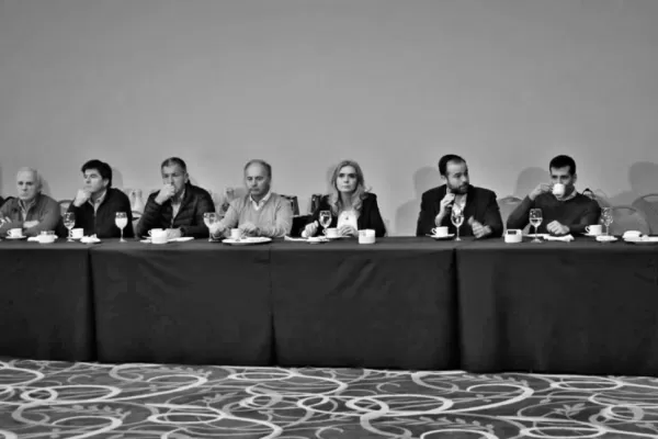 Dimes y diretes electorales