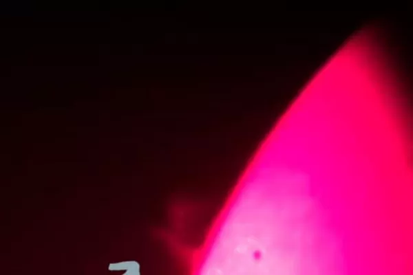 Una llamarada solar seis veces más grande que la tierra causó sorpresa en los valles