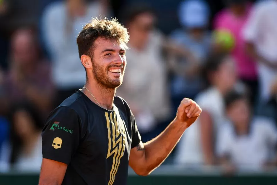 FRENTE A LA LEYENDA. “Topito” cumplirá 26 años el 15 de agosto. Tenía 10 cuando “Rafa” ganó su primer Roland Garros. fotos télam