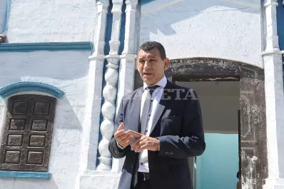 Leito: es más fácil hacerse cargo de la Municipalidad que de un club como Atlético