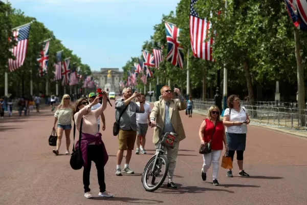 Londres espera a Trump con  protestas y alta tensión política