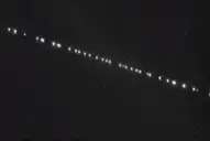 La contaminación lumínica dificultó ver la hilera de satélites que pasó por el cielo tucumano