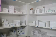 Manzur criticó a la Nación por la demora en el envío de vacunas y remedios