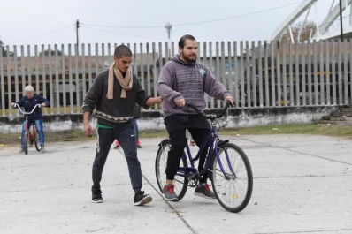 En la biciescuela perdieron el miedo a pedalear en la ciudad