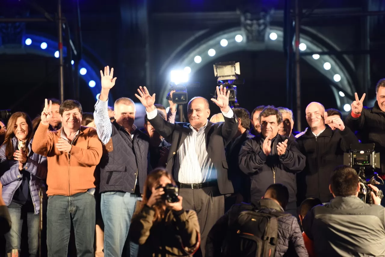 Manzur logró una reelección contundente: le sacó 30 puntos de diferencia a Elías