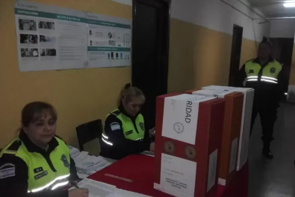 Trasladaron a 47 reos para que pudieran votar