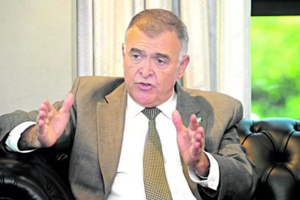 Jaldo y el pase de Pichetto a Cambiemos: Macri está dando manotazos de ahogado