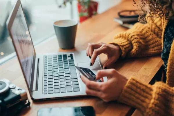 “Hoy, 9 de cada 10 adultos compran por internet”