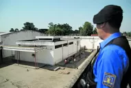 Involucran a una funcionaria de la cárcel en el ingreso de pastillas en el penal de Concepción