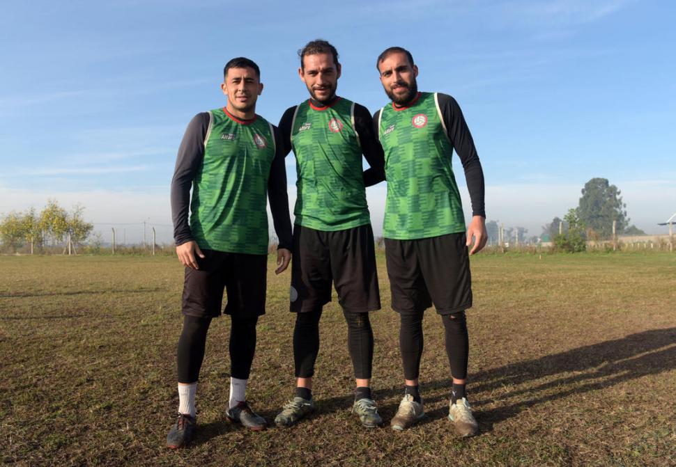 - LOS REFERENTES. ALEJANDRO PÉREZ, FRANCO ZAMBRANO Y RICARDO TAPIA.-