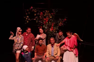 Una reescritura de la Biblia en “Como casi siempre al principio”