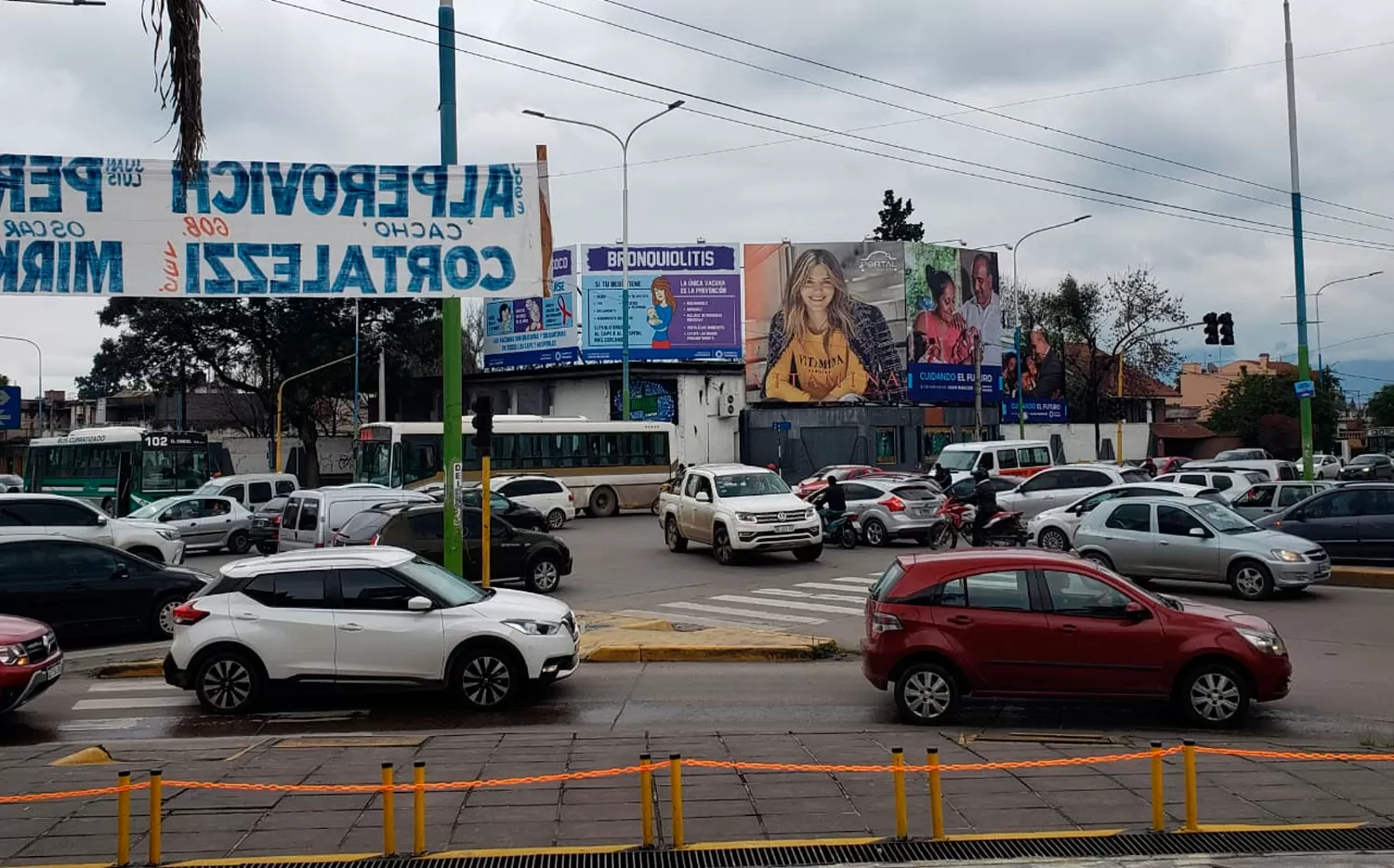 APAGÓN MASIVO. El domingo del Día del Padre la falta de energía eléctrica, fue protagonista.