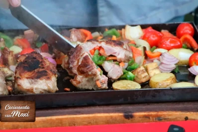 Hoy, en Cocinando con Maxi: bondiola de cerdo rellena con verduras