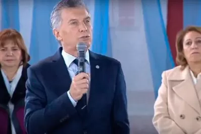 Macri apuntó contra Moyano y la patota del transporte