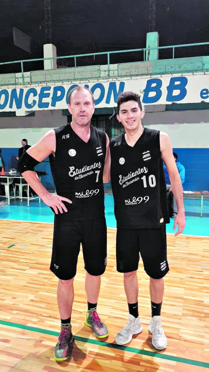 SOCIOS. Skibski junto al 