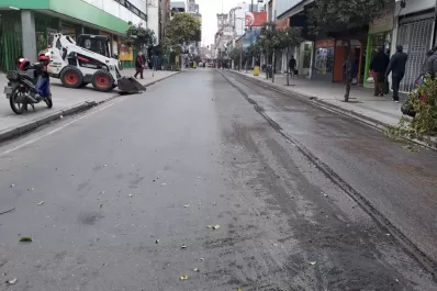 Atención conductores: por repavimentación, la calle Córdoba está cortada