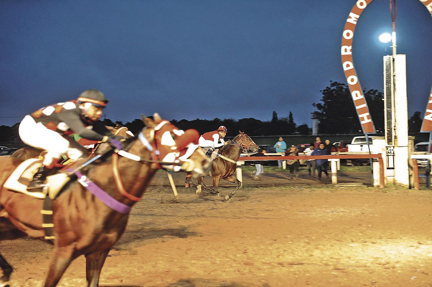 El Hipódromo les abre las puertas a las cuadreras