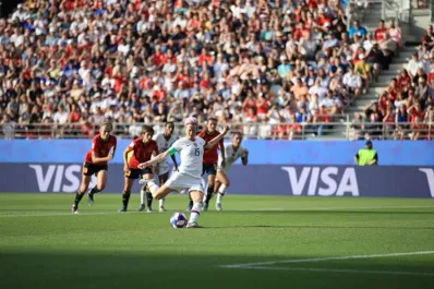 Copa Mundial femenina: Estados Unidos pasó a cuartos y enfrentará a Francia