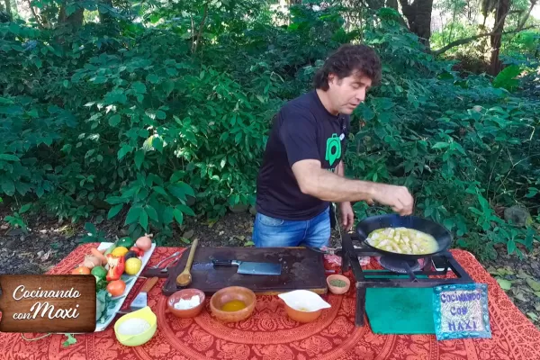 Hoy, en Cocinando con Maxi: brótola con arroz amarillo