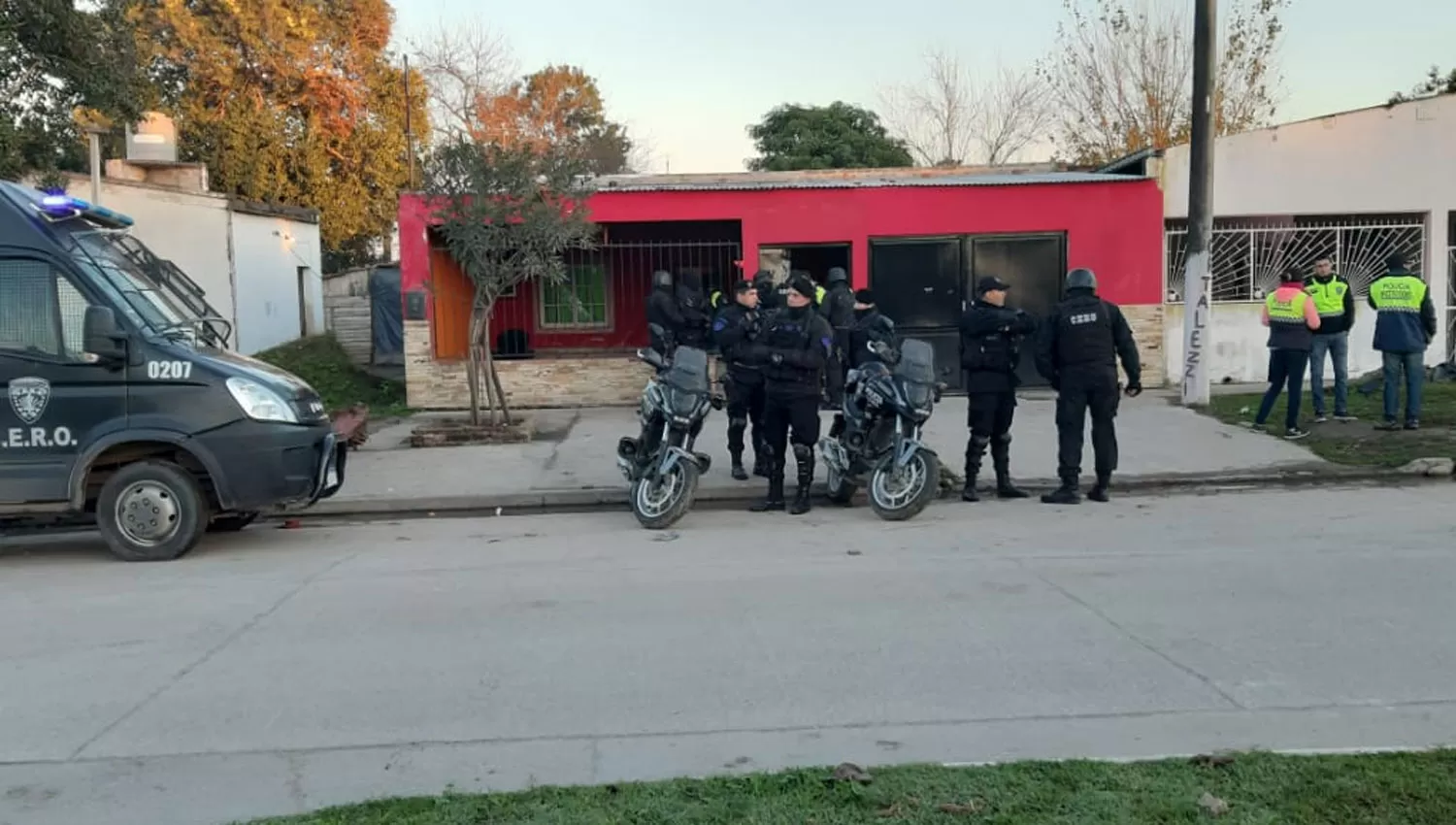 ALLANAMIENTOS. Las medidas se ejecutan desde la madrugada.