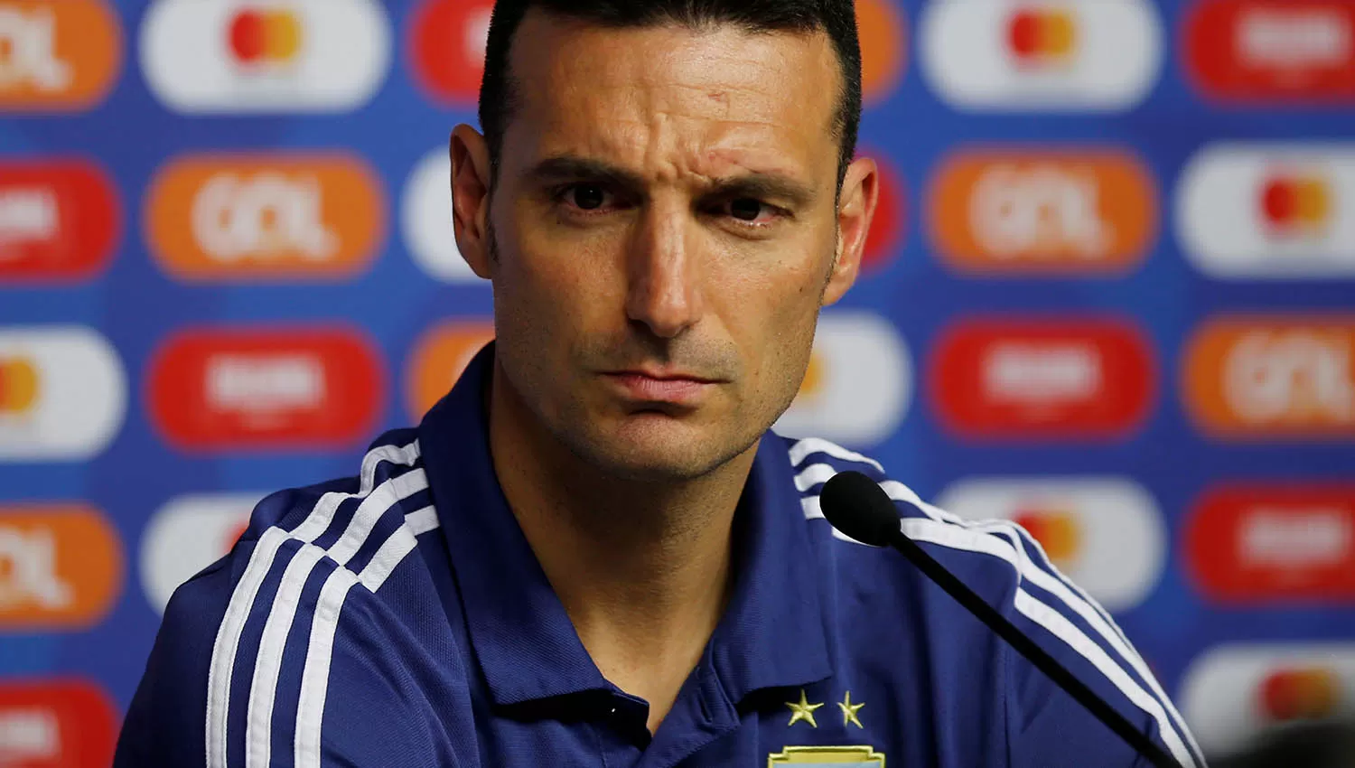 Lionel Scaloni, durante la conferencia de prensa de esta noche. (REUTERS)