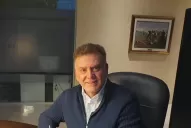 Courel y Amaya se diputan la presencia de Macri en las boletas