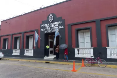 Un adolescente de Tucumán se convirtió en el primer hijo adoptante de sus padres en el país
