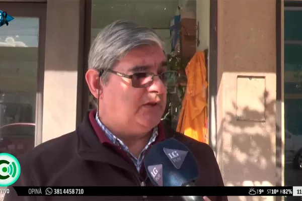 La importante tarea de los bomberos voluntarios en el accidente de La Madrid