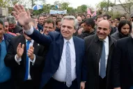 Alberto Fernández: el dólar subirá un 25% en diciembre