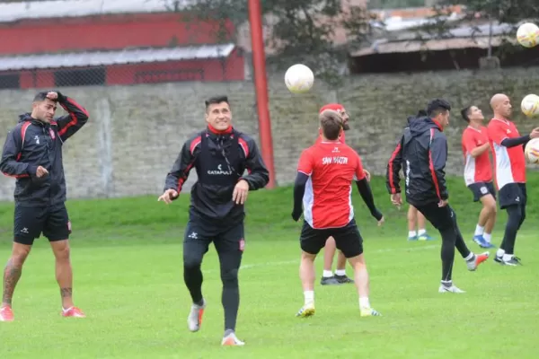 Los técnicos de San Martín empiezan a modelar el equipo