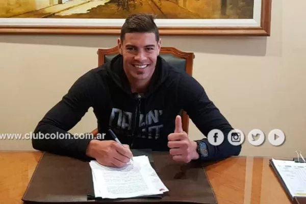 Es un hecho: Acevedo firmó con Colón y en San Martín ya lo extrañan