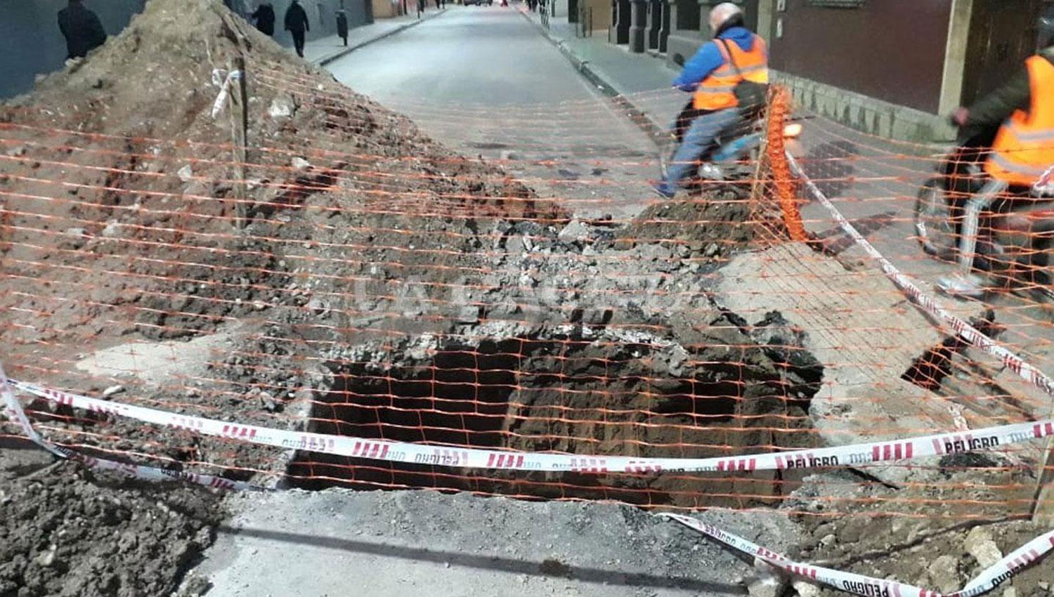 Por una obra de la SAT, sigue cortado el tránsito por Córdoba al 300