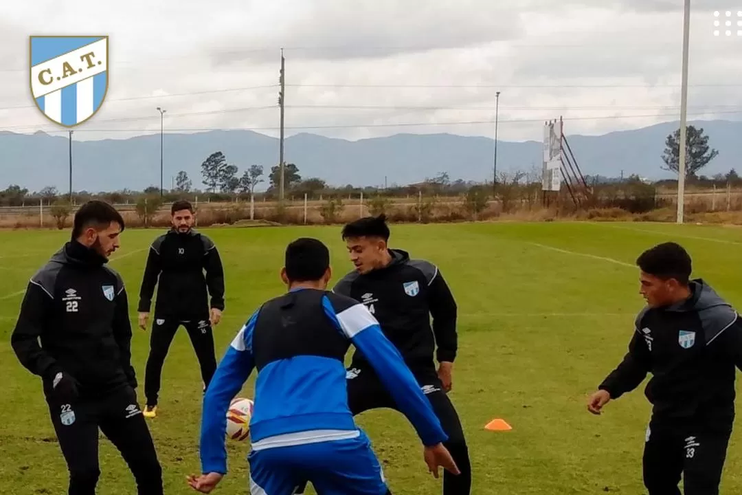 Los decanos siguen su pretemporada en el predio de la Liga Salteña de fútbol. (FOTO TOMADA DE PRENSA CLUB ATLÉTICO TUCUMÁN)