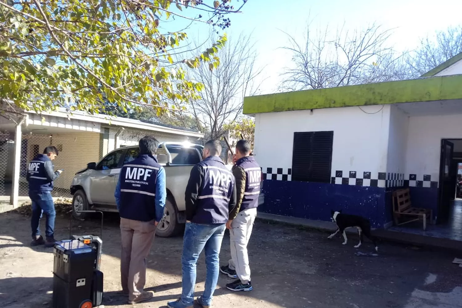 EL VEHÍCULO DE LA VÍCTIMA. Fue llevado a la comisaría 8° para que pudieran realizarse las pericias.