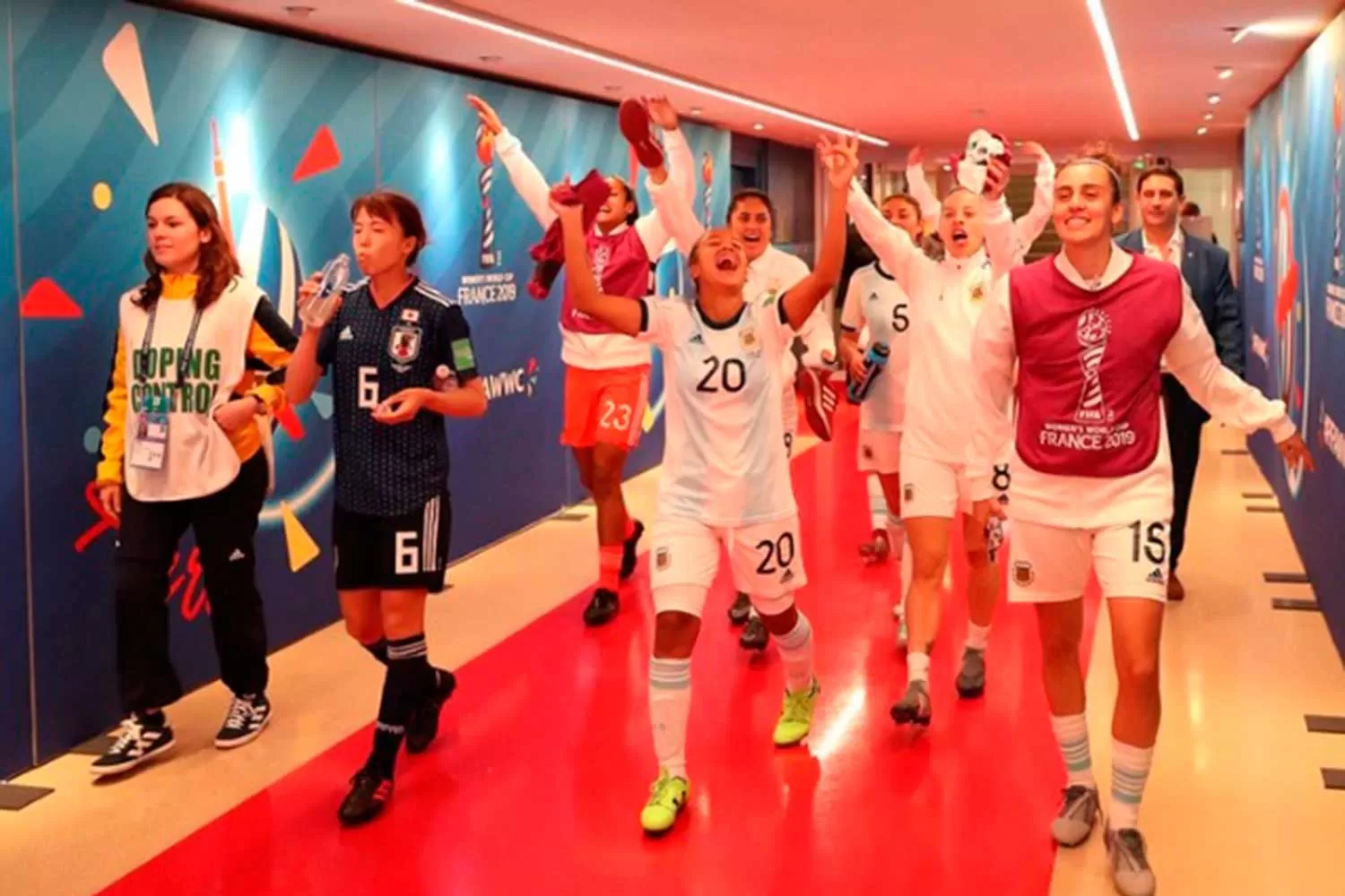 HISTÓRICAS. El mundial de fútbol femenino marcó un antes y un después, con la participación de las chicas argentinas.