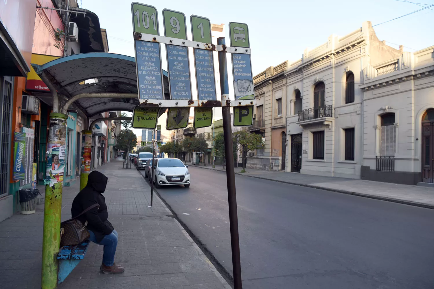 Miles de usuarios tucumanos se vieron afectados por el paro. LA GACETA/FOTO DE DIEGO ARÁOZ