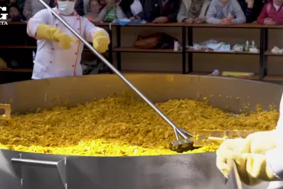 Es un récord: la humita más grande del mundo se hizo en Tucumán y pesó 441 kg