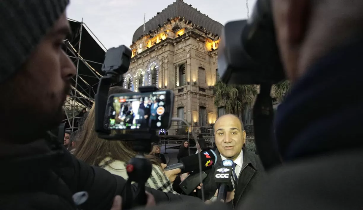 MANZUR / PRENSA Y COMUNICACIÓN