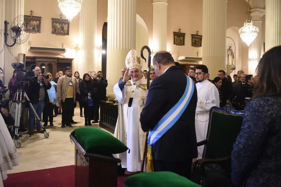 MENSAJE CRÍTICO. Manzur dijo que le pareció realista la homilía de Sánchez y convocó a cerrar la grieta. la gaceta / foto de analía jaramillo