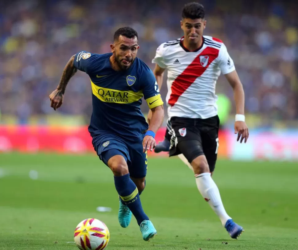 QUIERE REVANCHA. El camino de Carlos Tévez puede cruzarse con River. reuters