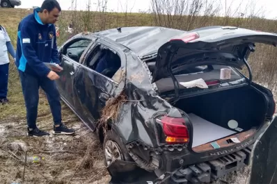 Una familia se accidentó en la ruta 157, a dos kilómetros de la tragedia de La Madrid