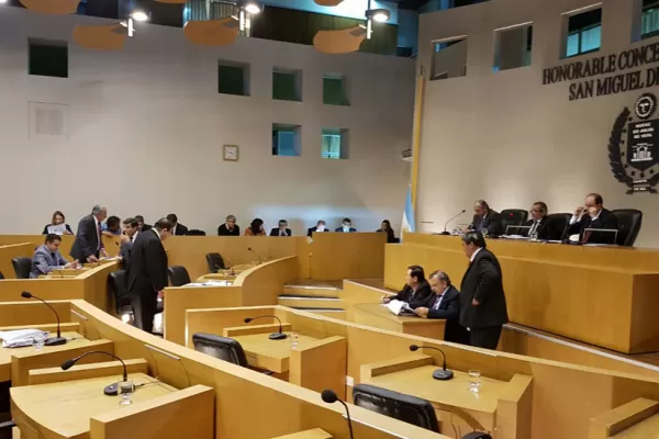 El Concejo pide informes sobre el costo del boleto