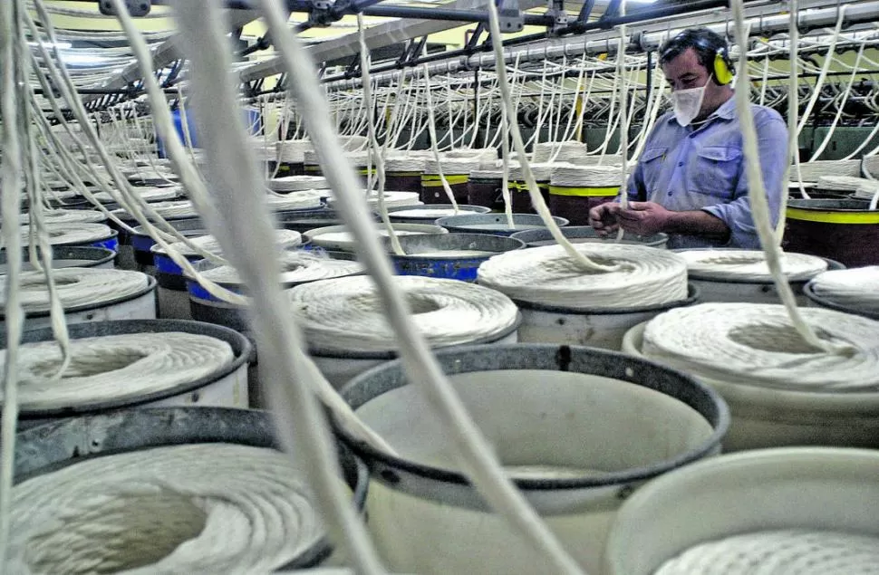 EN CRISIS. Las PyME textiles e industriales se han visto perjudicadas por el actual modelo de la economía. la gaceta / foto de juan pablo sanchez noli