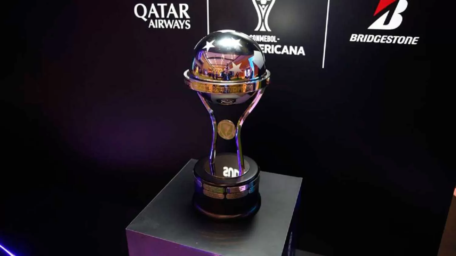 Se juegan los octavos de final de la Sudamericana: hora, TV y el resto de la agenda deportiva