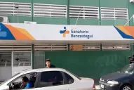 Los médicos que amputaron la pierna equivocada pueden seguir ejerciendo, dijo la fiscal