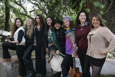 La luna reúne a las mozas tucumanas