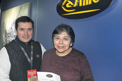 Adquirió un termotanque eléctrico en Castillo   gracias a los Números de la Suerte de LA GACETA