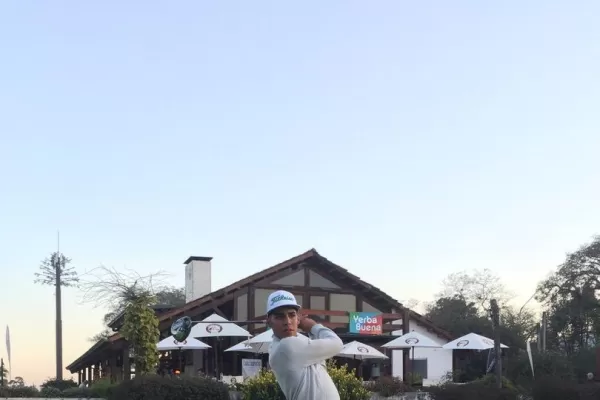 Agustín Monteros pasó al frente y celebró en Alpa