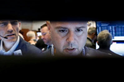 El mercado cambiario sigue padeciendo los efectos del shock de las PASO y de la guerra comercial